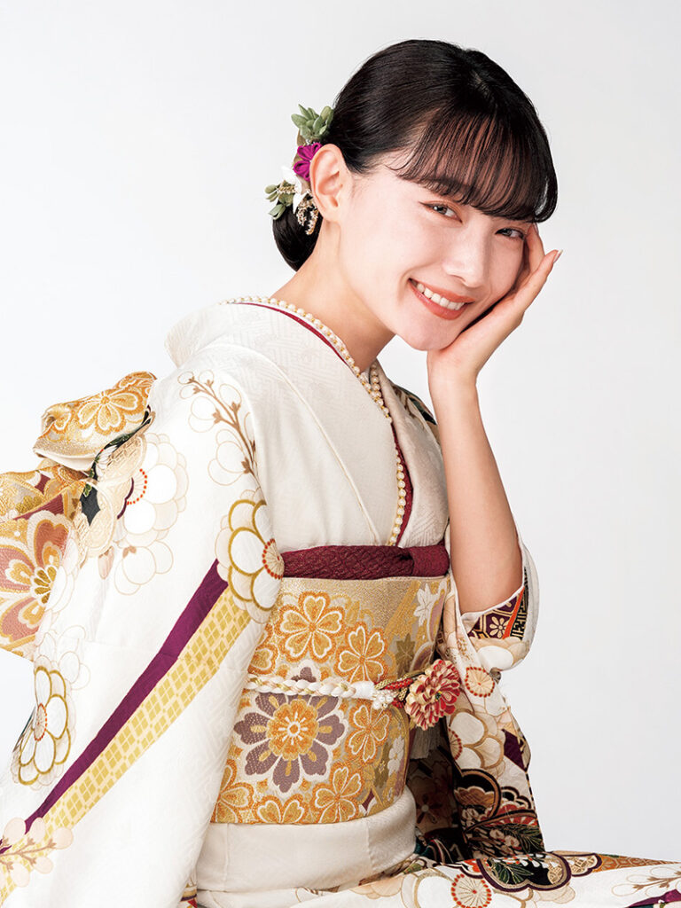 振袖購入で後悔しないための完全ガイド!購入・レンタルの判断基準や失敗しない振袖選びのコツを解説