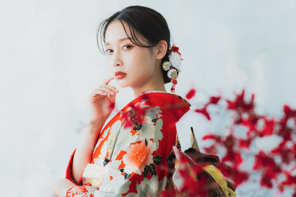 高い振袖と安い振袖の違いは?価格差の理由と失敗しない振袖セットの選び方
