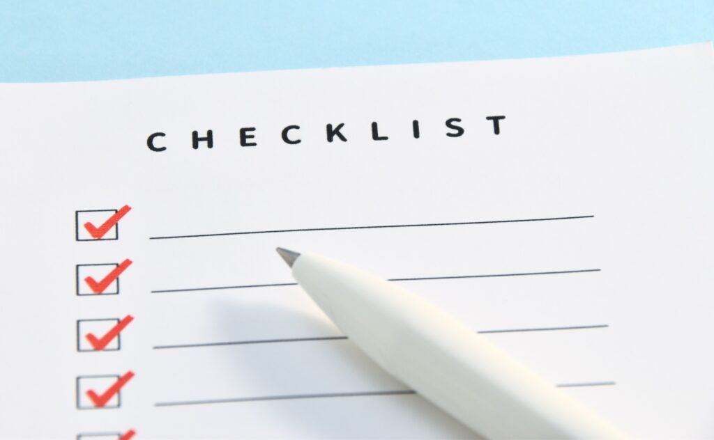 高い振袖と安い振袖の違いは?価格差の理由と失敗しない振袖セットの選び方