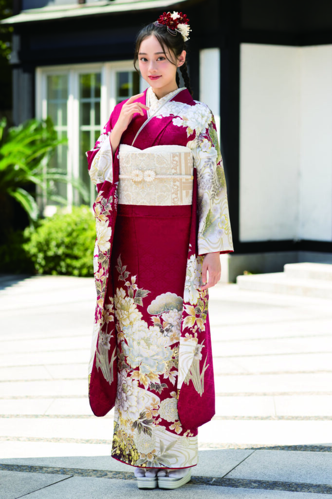 赤色のスッキリモダンな振袖