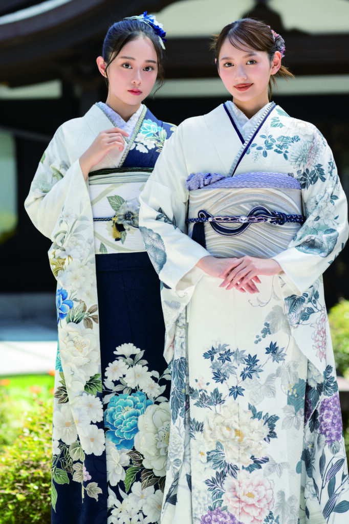 紺と白のオシャレな染め分け振袖