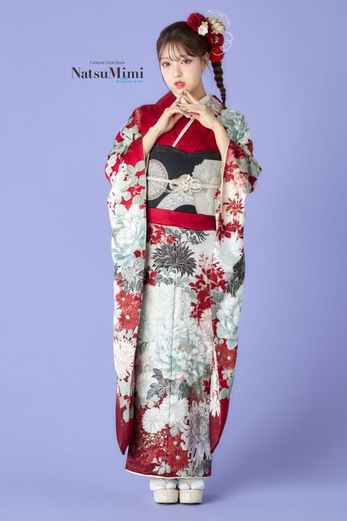 赤のNastuMimi（MINAMI）振袖