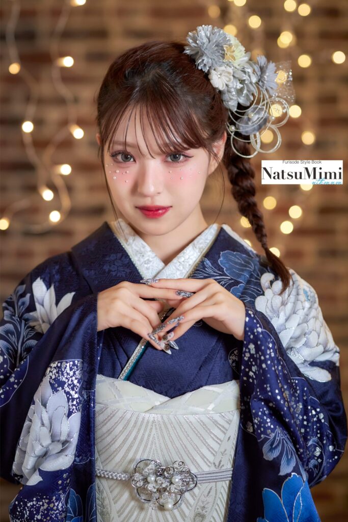 紺のNastuMimi（MINAMI）振袖