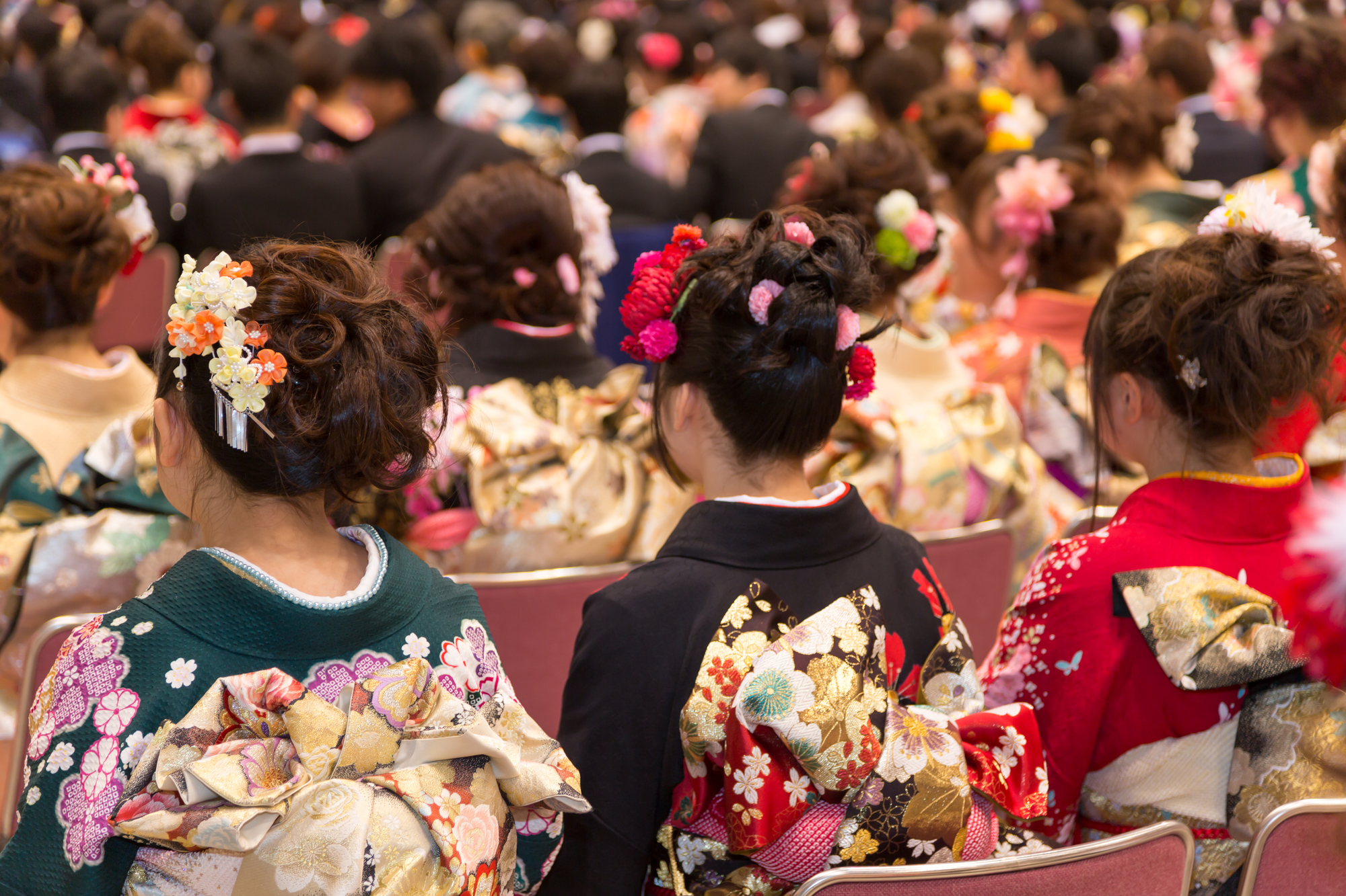 成人式はいつ？何歳で出席する？【2027・2028・2029年対応】生まれ年早見＆準備スケジュール付き