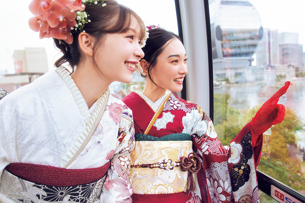 成人式で「生花の髪飾り」はアリ?後悔しない選び方やおすすめの花を振袖専門店が解説