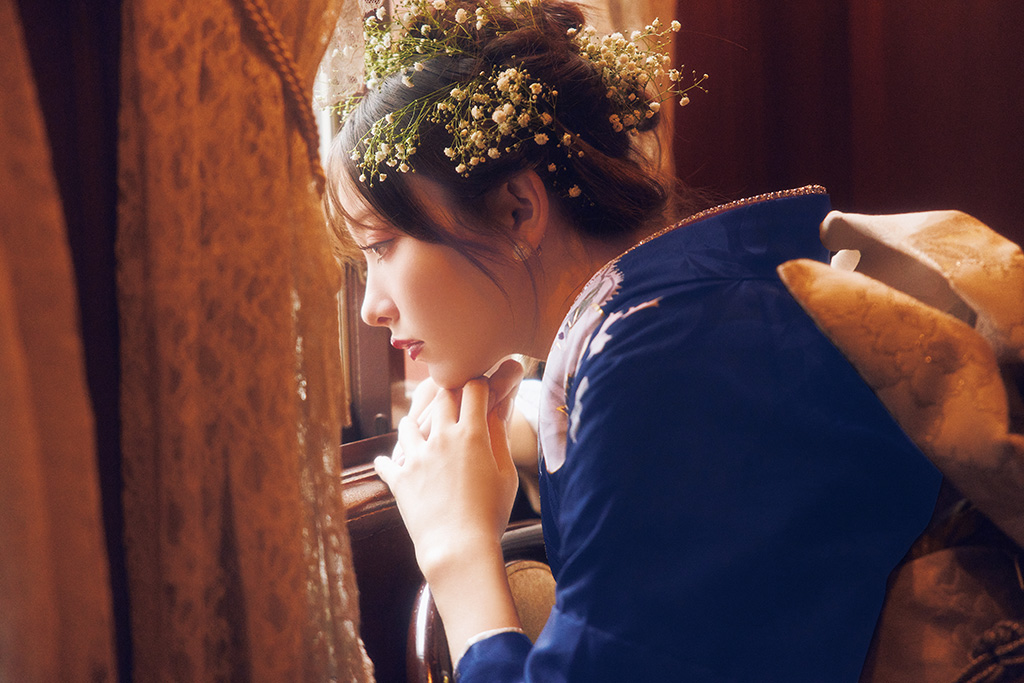 成人式で「生花の髪飾り」はアリ?後悔しない選び方やおすすめの花を振袖専門店が解説